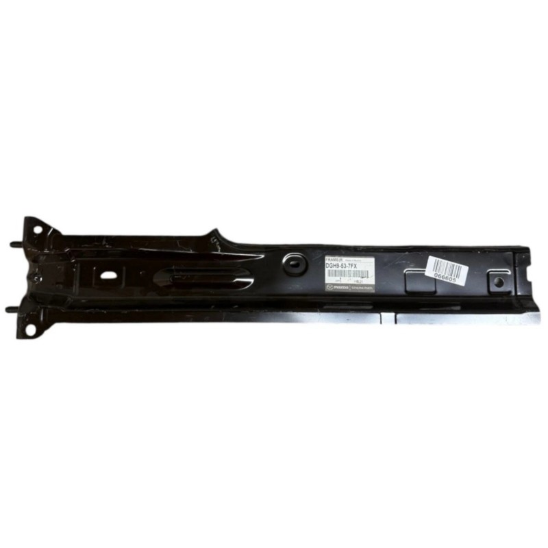 COMPACTO TRASERO IZQUIERDO MAZDA CX30 2020 - 2025