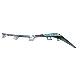MOLDURA CROMADA IZQUIERDA DE PARRILLA MAZDA 3 2014 - 2016