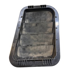 REJILLA DE VENTILACION DE AIRE DE COSTADO DERECHO RIO HATCHBACK 2018 -2023