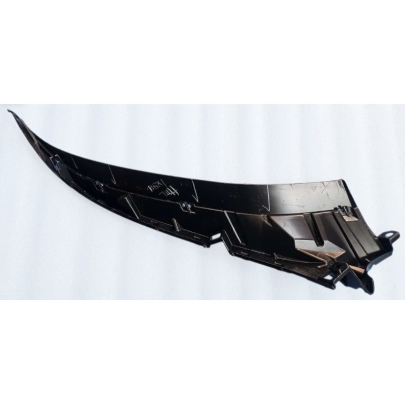 BASE MOLDURA CROMADA IZQUIERDA DE PARRILLA MAZDA 3 2019 - 2025