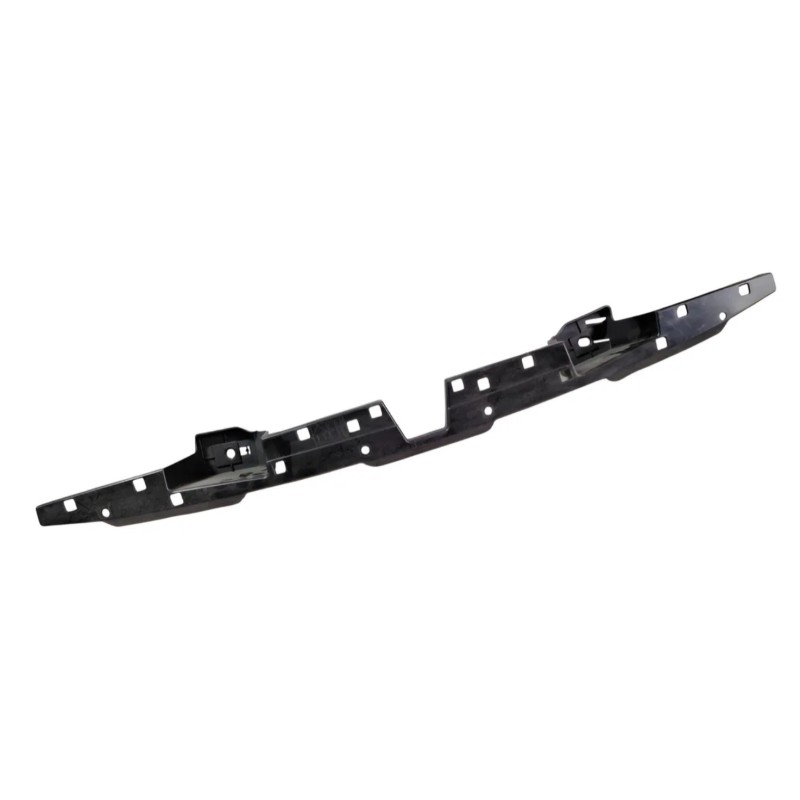 GUIA CENTRAL DE FASCIA TRASERA MAZDA 3 2019 - 2026 HATCHBACK
