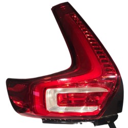 CALAVERA IZQUIERDA XC40 2019 - 2025