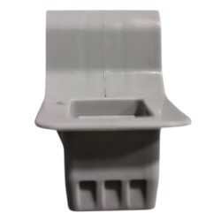 CLIP SUJECIÓN DE PARRILLA RADIADOR Y FASCIA DELANTERA MAZDA 3 Y 6 2014 - 2018