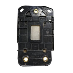 SOPORTE Y MODULO DE SENSOR DE RADAR DE PUNTO CIEGO IZQ KICKS 2016 - 2023