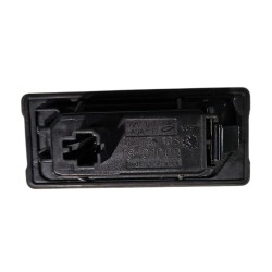 LUZ DE PLACA TIGUAN IZQUIERDA 2014 - 2025