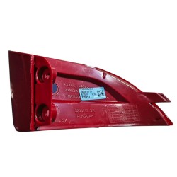 REFLECTOR IZQUIERDO DE FASCIA (DEFENSA) TRASERA RAM 700 2015 - 2018