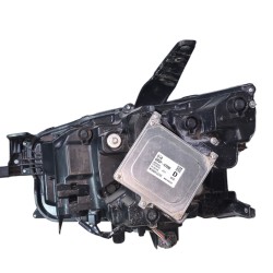FARO DERECHO CX30 2020 - 2025