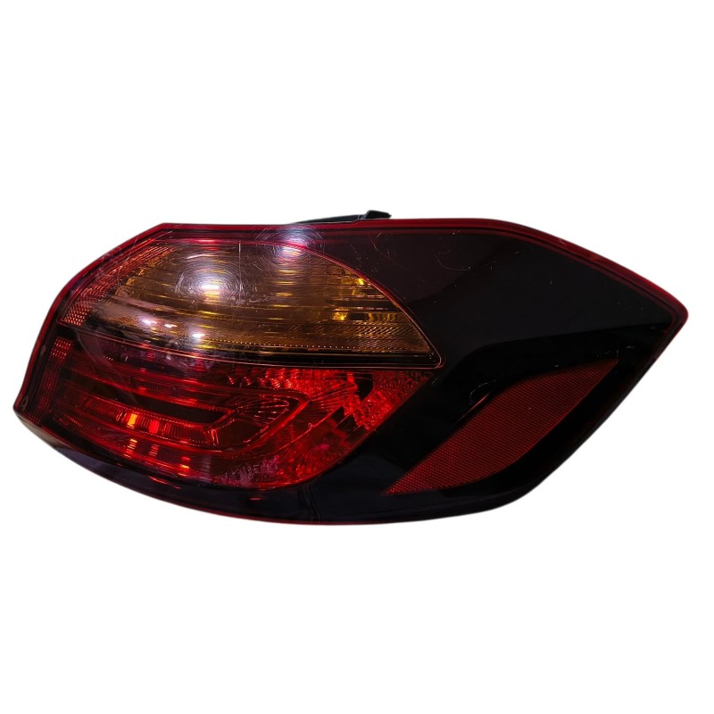 CALAVERA DERECHA HYUNDAI ACCENT HATCHBACK 2018 - 2022