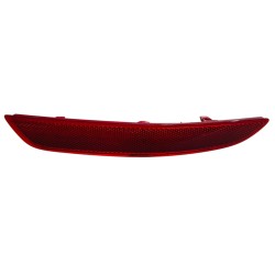 REFLEJANTE DERECHO DE FASCIA TRASERA MAZDA 3 SEDAN 2019 - 2024