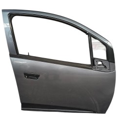 PUERTA DELANTERA DERECHA CHEVROLET BEAT SEDAN 2018