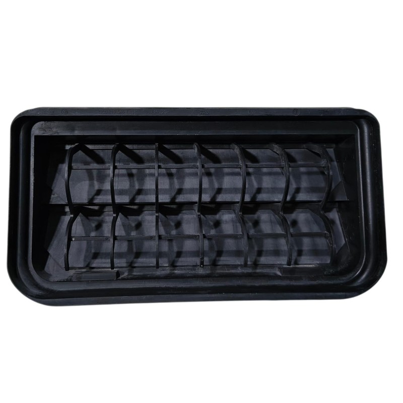 REJILLA DE VENTILACION DEL PANEL LATERAL TRASERO JETTA MK6 2005 - 2018
