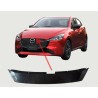 MOLDURA SUPERIOR DE FASCIA DELANTERA MAZDA 2 2016 - 2025