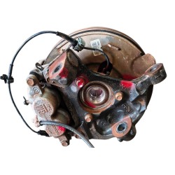 CONJUNTO DE FRENO Y MANGUETA DE SUSPENSION DELANTERA IZQUIERDA SILVERADO 2014 - 2018