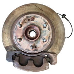 CONJUNTO DE FRENO Y MANGUETA DE SUSPENSION DELANTERA IZQUIERDA SILVERADO 2014 - 2018