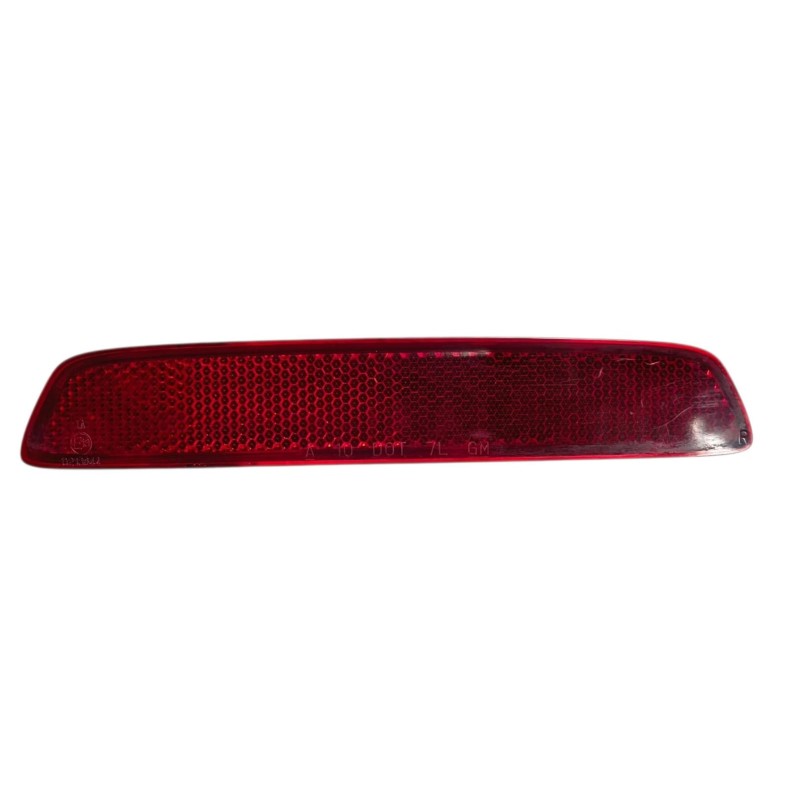 REFLEJANTE DERECHO DE FASCIA TRASERA GMC TERRAIN 2010 - 2017