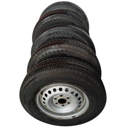 RIN R15 NISSAN NP300 CON LLANTA 195R15
