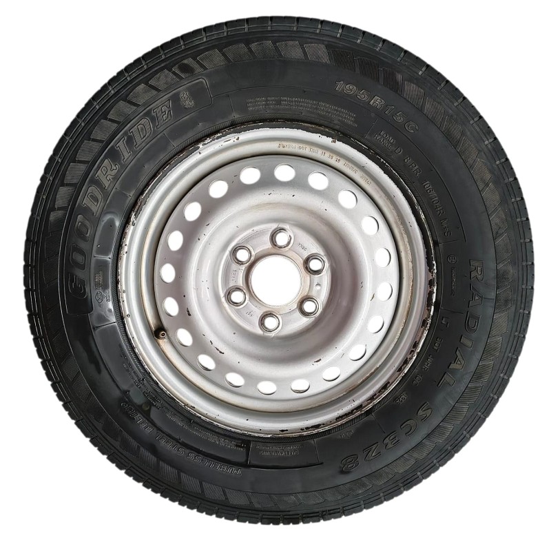 RIN R15 NISSAN NP300 CON LLANTA 195R15