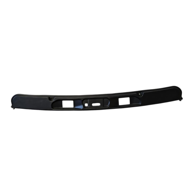 MOLDURA EXTERIOR DE TAPA CAJUELA SWIFT 2011 - 2017
