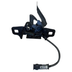 CHAPA DE COFRE TRACKER 2022 - 2025