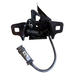 CHAPA DE COFRE TRACKER 2022 - 2025